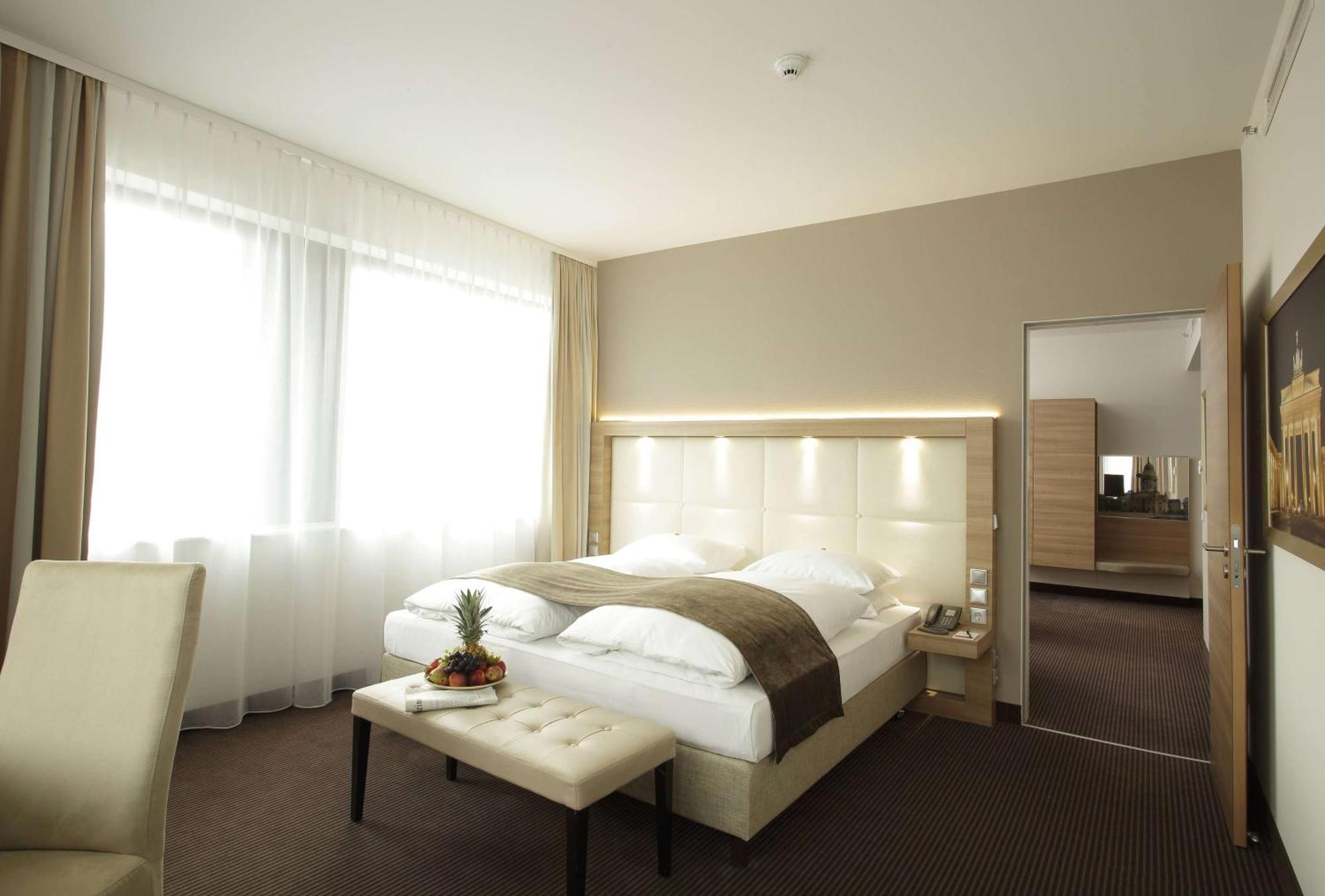 In Berlin Mitte übernachten: 15 Romantische Hotels Verglichen